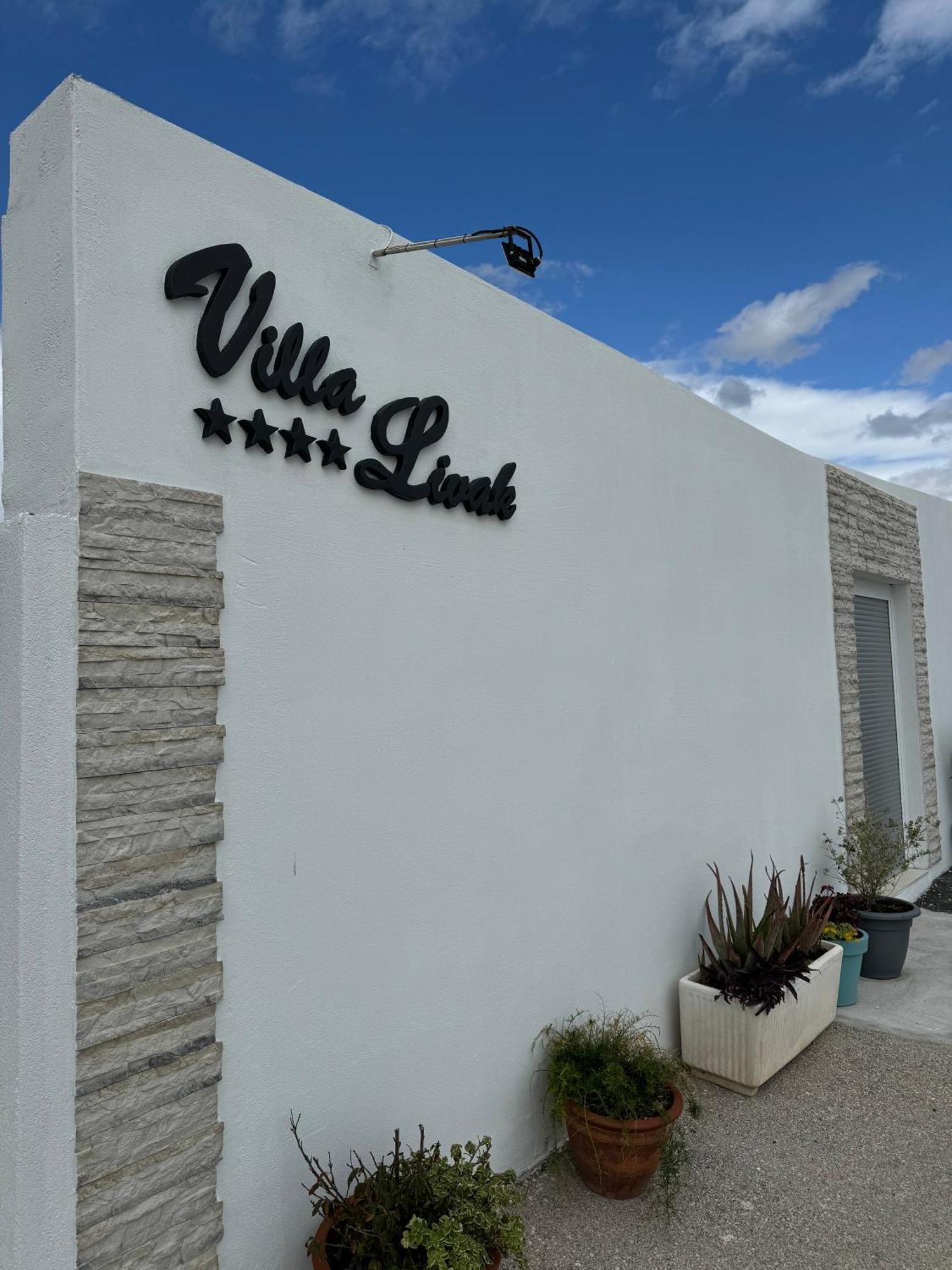 Beach House Oasis Villa Livak Kaštela Exteriör bild