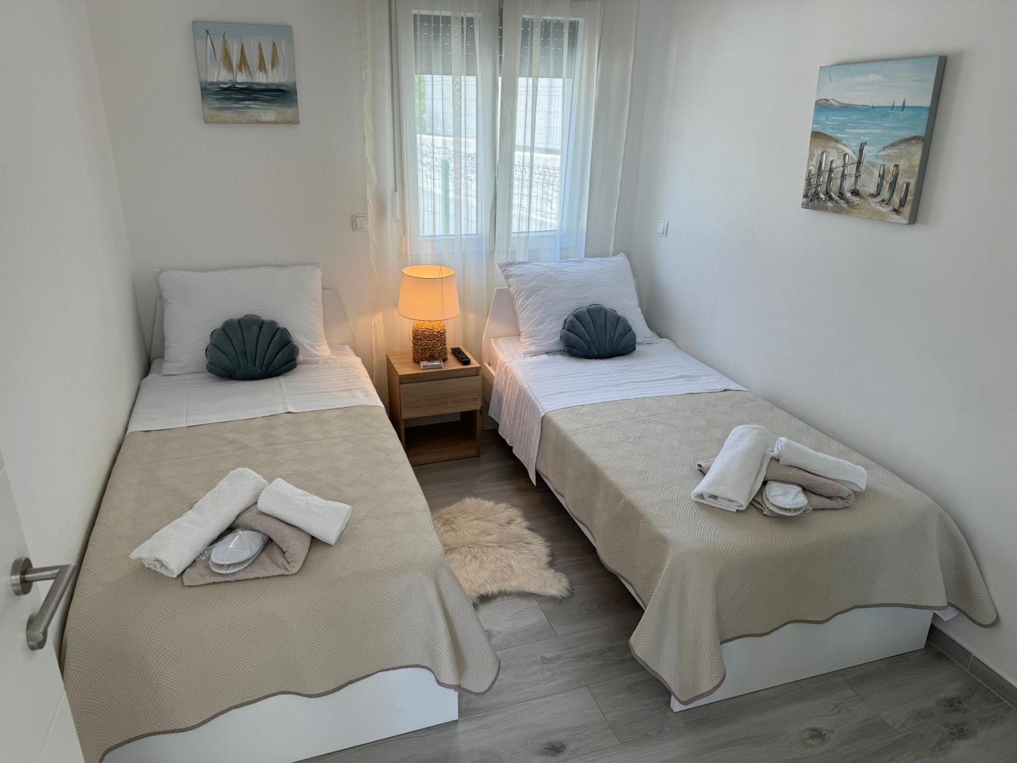 Beach House Oasis Villa Livak Kaštela Exteriör bild